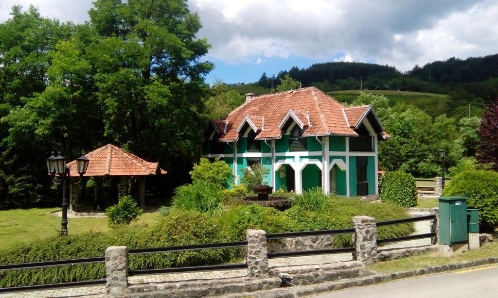莫克拉戈拉Planinska Kuca别墅 外观 照片